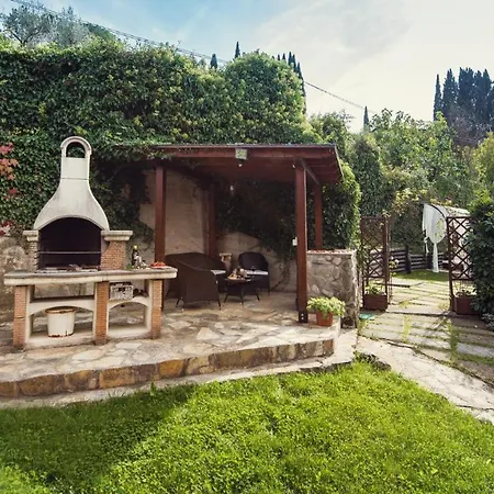 Nuba, Residenza Di Charme Con Terrazza Panoramica Privata, Camino A Legna,jacuzzi, Ogni Comfort In Campagna E A Solo 5 Minuti Dal Cuore Del Centro Storico Di