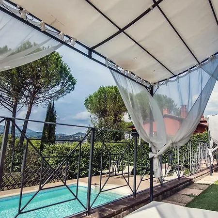 Nuba, Residenza Di Charme Con Terrazza Panoramica Privata, Camino A Legna,jacuzzi, Ogni Comfort In Campagna E A Solo 5 Minuti Dal Cuore Del Centro Storico Di Country house *