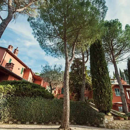 Nuba, Residenza Di Charme Con Terrazza Panoramica Privata, Camino A Legna,jacuzzi, Ogni Comfort In Campagna E A Solo 5 Minuti Dal Cuore Del Centro Storico Di Εξοχικό σπίτι *