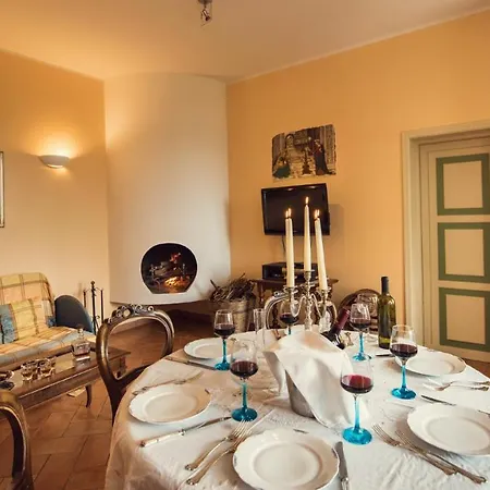 Nuba, Residenza Di Charme Con Terrazza Panoramica Privata, Camino A Legna,jacuzzi, Ogni Comfort In Campagna E A Solo 5 Minuti Dal Cuore Del Centro Storico Di Περούτζια