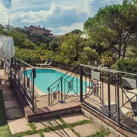 Nuba, Residenza Di Charme Con Terrazza Panoramica Privata, Camino A Legna,jacuzzi, Ogni Comfort In Campagna E A Solo 5 Minuti Dal Cuore Del Centro Storico Di Περούτζια